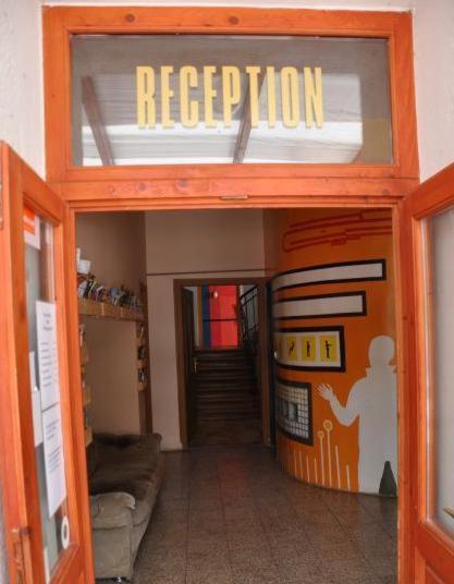 רבפולופ Hullam Hostel מראה חיצוני תמונה